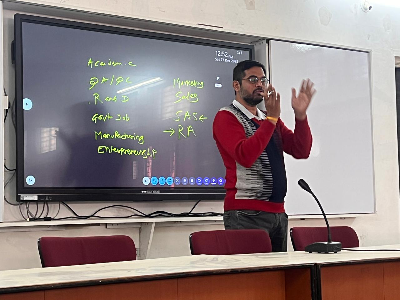 The One Day Seminar on “International Scope of Pharmacy: Career, Growth & Opportunities” was successfully conducted on 27/12/2025 at the Conference Hall, Smt. Sharadchandrika Suresh Patil College of P